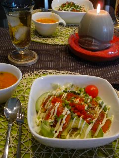 St.Valentine2009と・・・サーモン&まぐろのアボカド丼。_f0177295_98224.jpg