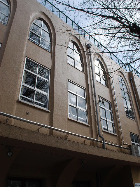 東京都千代田区立九段小学校(大正モダン建築探訪)_f0142606_19103673.jpg