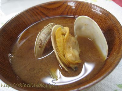 あさりのお味噌汁_c0134734_22471445.jpg
