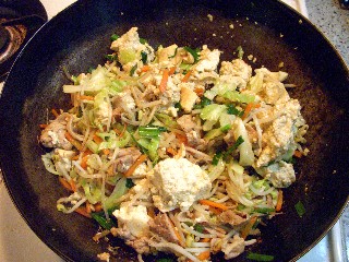 今日の夕飯は豆腐チャンプルー_e0166355_17473756.jpg