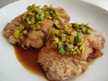 Pollo al Ajillo　（鶏のにんにく煮込み）_e0120938_18382416.jpg