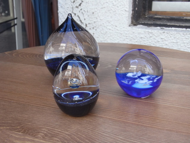 神秘な世界・・・・芸術や！ : STOUT