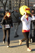 動物コスチュームを着て走るマラソン Club Animals Mini-Marathon_b0007805_1441850.jpg