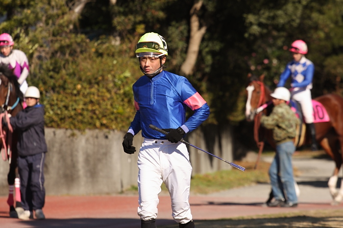2009年1月11日（日） 高知競馬 6R_a0077663_8252584.jpg