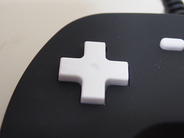 【レビュー】DreamLink USB M.A.D Gamepad_c0004568_207172.jpg