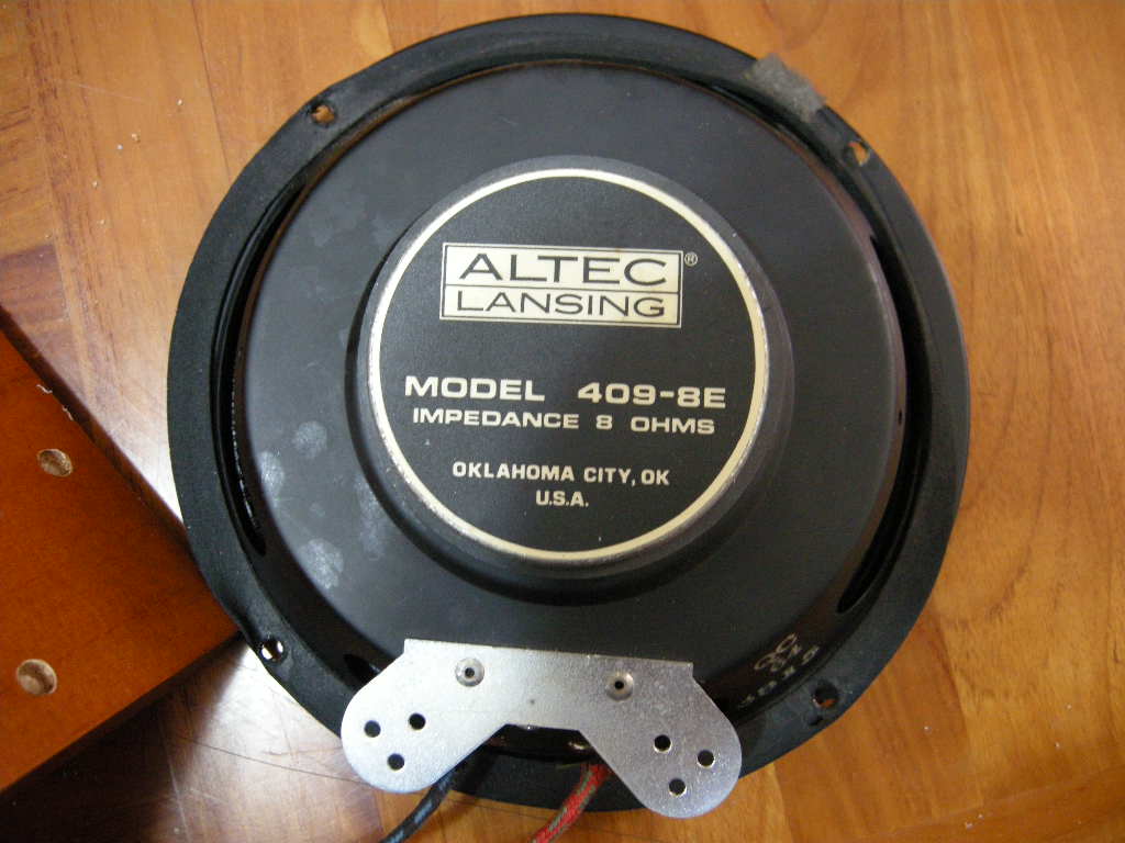 ALTEC 緑キャビネット & 409-8E 20cm フルレンジ スピーカー ALTEC 緑キャビネット & 409-8E 20cm フルレンジ スピーカー