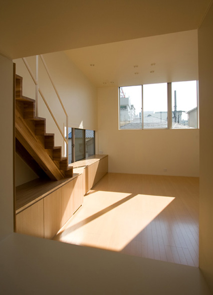 ライトコートの家 5 狭小住宅 建築家 シンプルなデザイン _e0127948_3162235.jpg