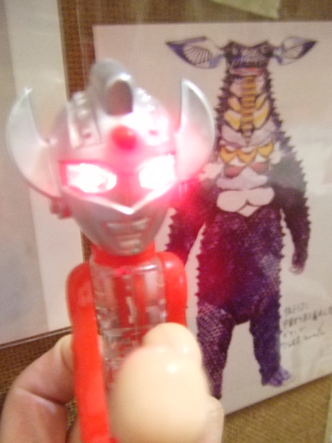 太郎ウルトラマン_d0084677_1042432.jpg