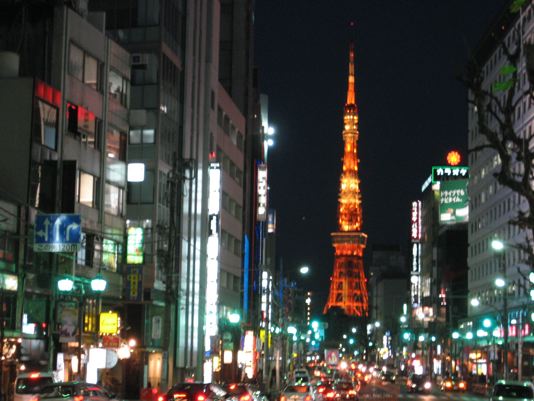 ミッドタウンから東京タワー方面へ 白洲と白州と白川のながれ