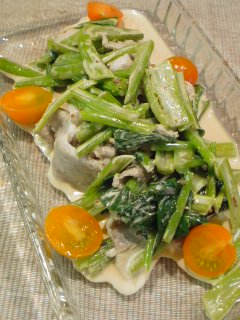 Dining Kaiseiと・・・豚しゃぶと小松菜のサラダ。_f0177295_956494.jpg