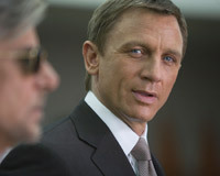 ００７慰めの報酬 マスター柳本ビジ髪日記