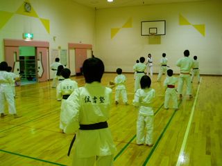 胸を張って．．．_c0118332_21185583.jpg