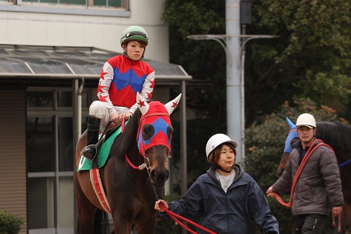 2009年2月22日（日） 高知競馬 3R その1_a0077663_18474936.jpg