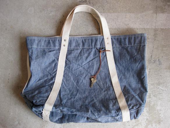 The Golden Gate Thrifter\'s CHAMBRAY STANDARD TOTE_b0139281_1355191.jpg