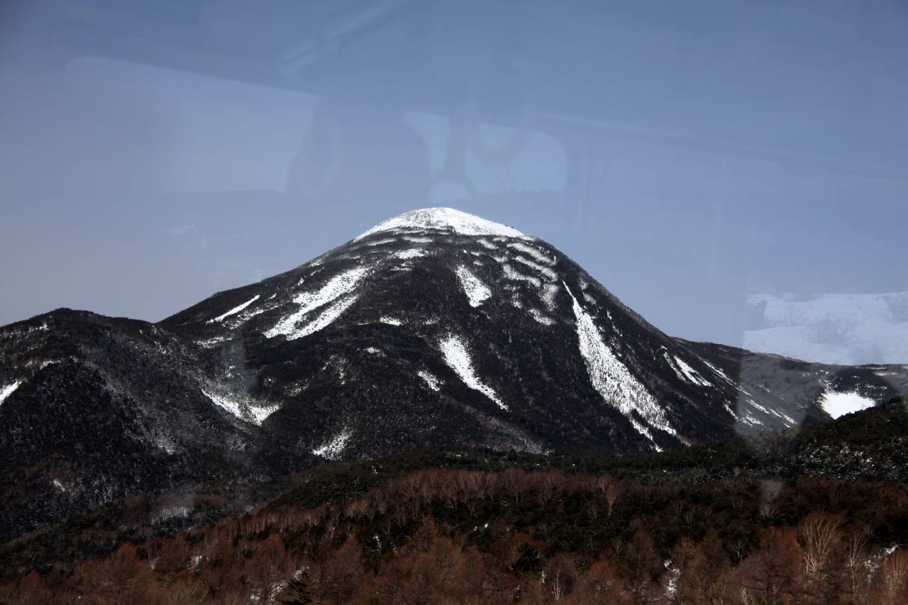 北八ヶ岳のスノーシューハイキング－2日目_e0110500_2342345.jpg