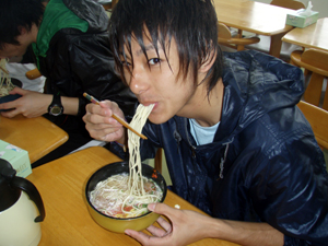 2月28日☆突撃密着取材!?の巻☆_b0158746_20192749.jpg