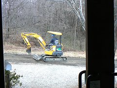 風路前の道路工事中です。_f0019247_1519065.jpg