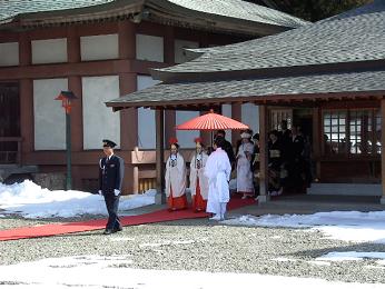 新着!“お誂え向け” 春夏物生地&“神前結婚式”編 _c0177259_2254264.jpg