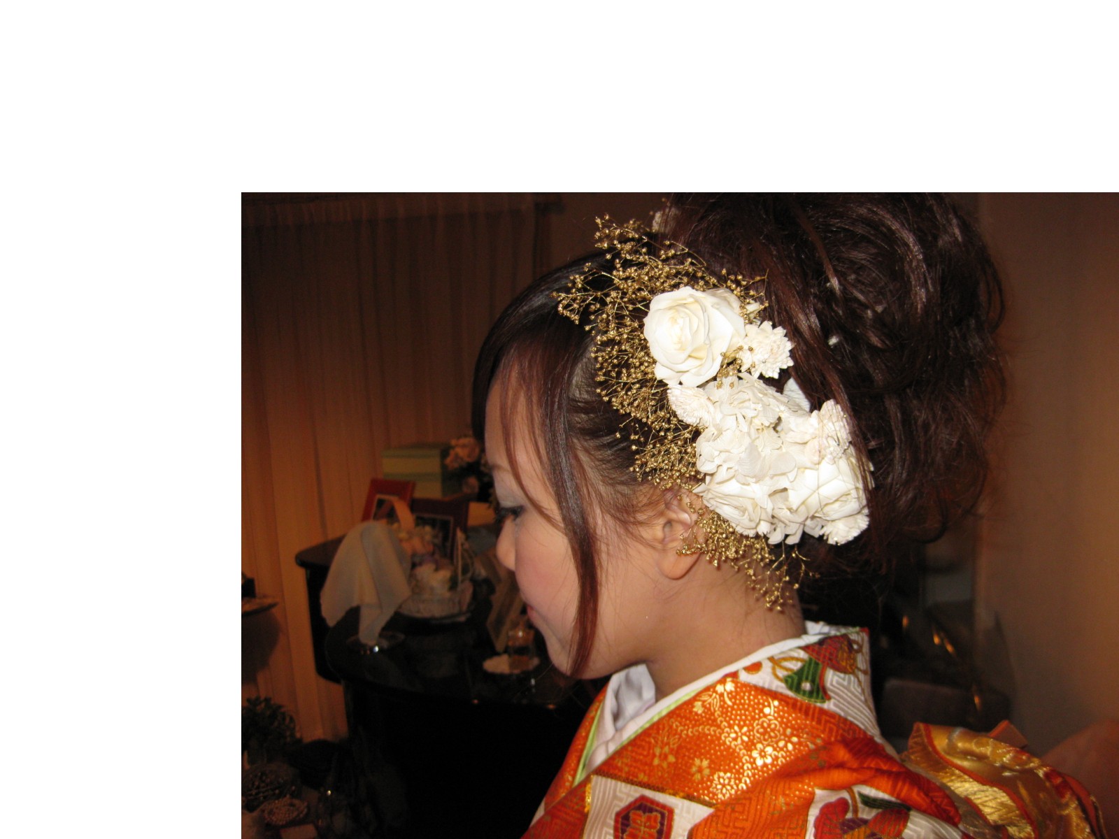 プリザーブドフラワーの髪飾り_c0195496_2253771.jpg
