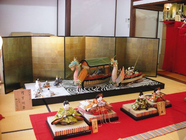 おひなさま_f0035506_836251.jpg