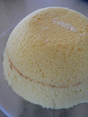 ひなまつり いちごムースのドームケーキ ちなカフェ ひなまつり いちごムースのドームケーキ ちなカフェ