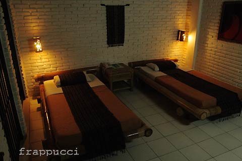 d0056263_22542078.jpg