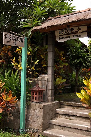 d0056263_22593264.jpg