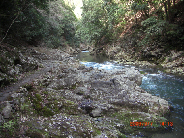 e0171018_20364310.jpg