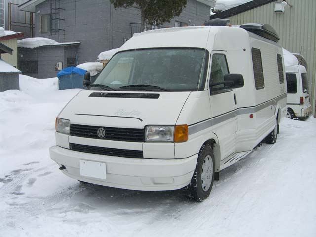 キャンピングカー_a0055981_9504975.jpg