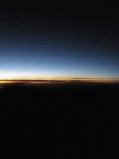 e0005548_1112685.gif