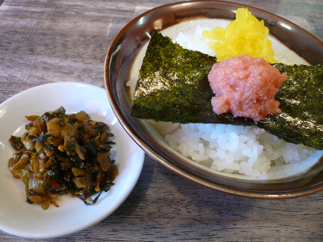 ラーメン亭のサービスランチ_e0005253_2254531.jpg