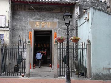 e0155771_0485376.jpg