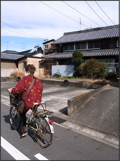 江南駅から歩きました３_b0036636_18311095.jpg