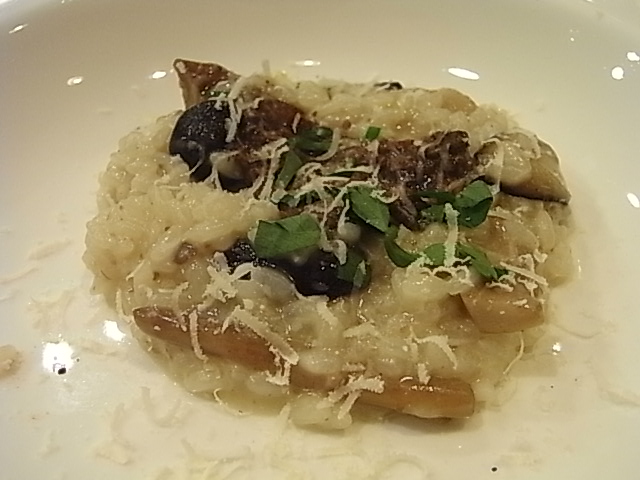 クッチネッタ・イタリアーナMosto_b0145846_085188.jpg