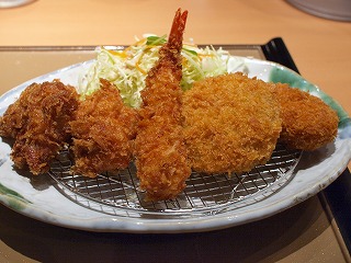 ミックスカツ定食_e0113495_212177.jpg