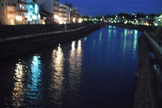 c0093046_6482071.gif