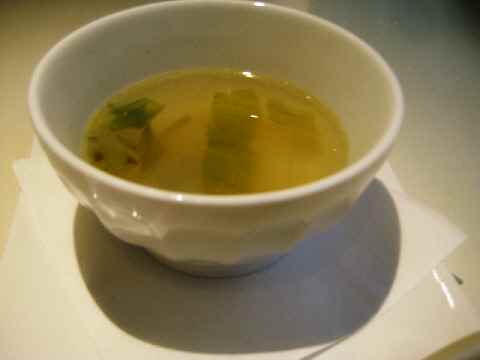 【「みやじ豚」を美味しく手ごろに♪「COVO」のランチ】_b0009849_2029766.jpg