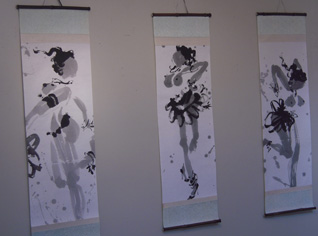キタハラゆかりぽやぽや墨絵展_e0109554_16174824.jpg