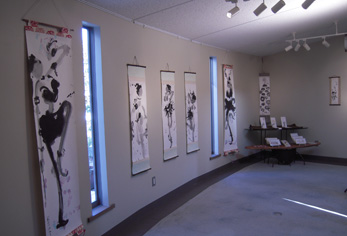 キタハラゆかりぽやぽや墨絵展_e0109554_1617656.jpg
