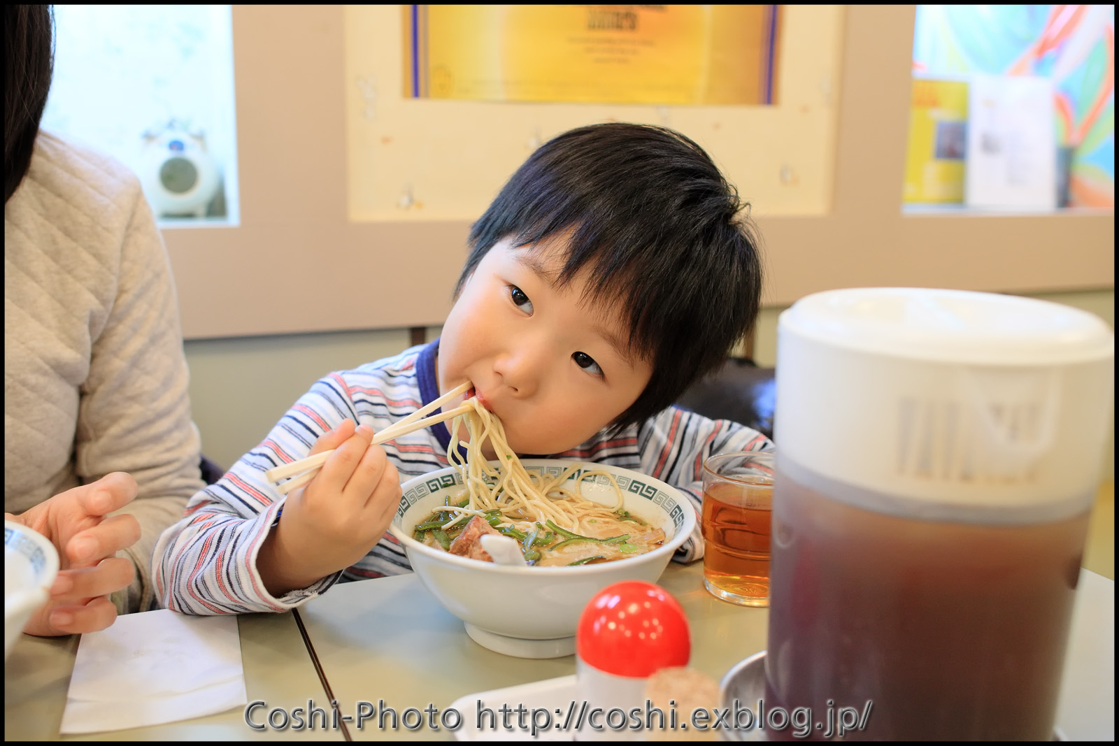 子供と桂花ラーメン♪_a0110096_1746686.jpg