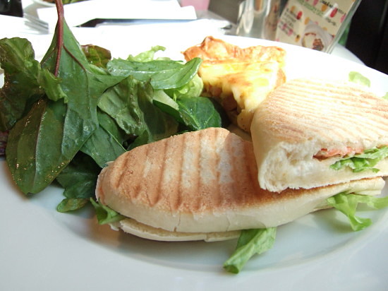 c0044199_22403240.jpg