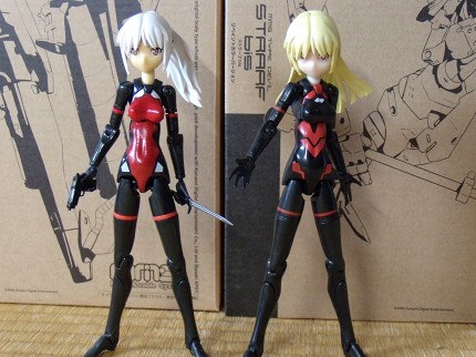 武装神姫 新リペイント第1弾 蒼い月夜の下ダラダラと