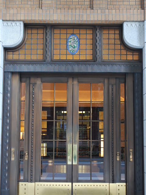 東京・丸の内の日本工業倶楽部(大正モダン建築探訪)_f0142606_2203333.jpg