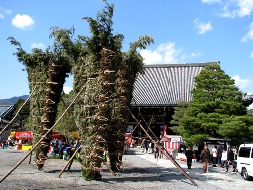 嵯峨清涼寺(釈迦堂)大念仏狂言_e0048413_21203614.jpg