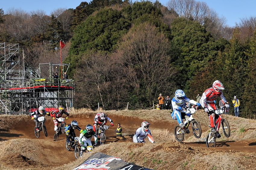 2009JOSF緑山関東オープンレースVOL1：BMXエリート決勝_b0065730_21353941.jpg