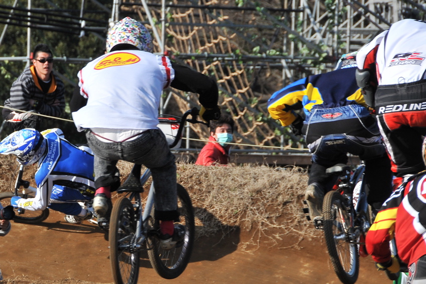 2009JOSF緑山関東オープンレースVOL1：BMXエリート決勝_b0065730_21372646.jpg