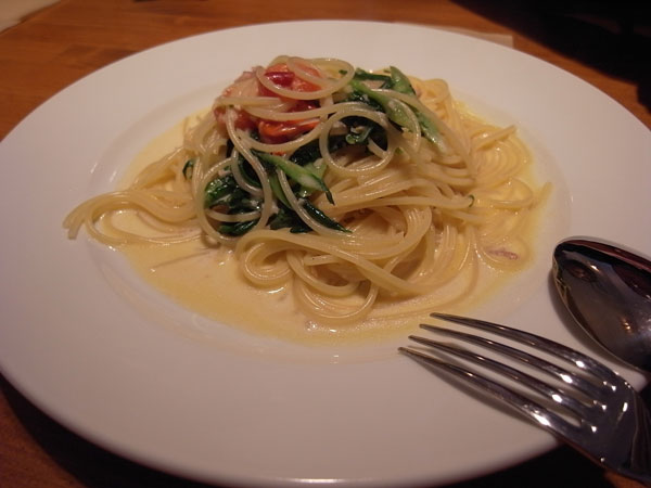 ワインとパスタがおいしいお店　その２_c0165281_1528291.jpg