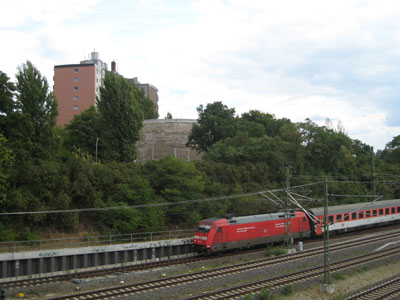 e0038811_2184297.jpg