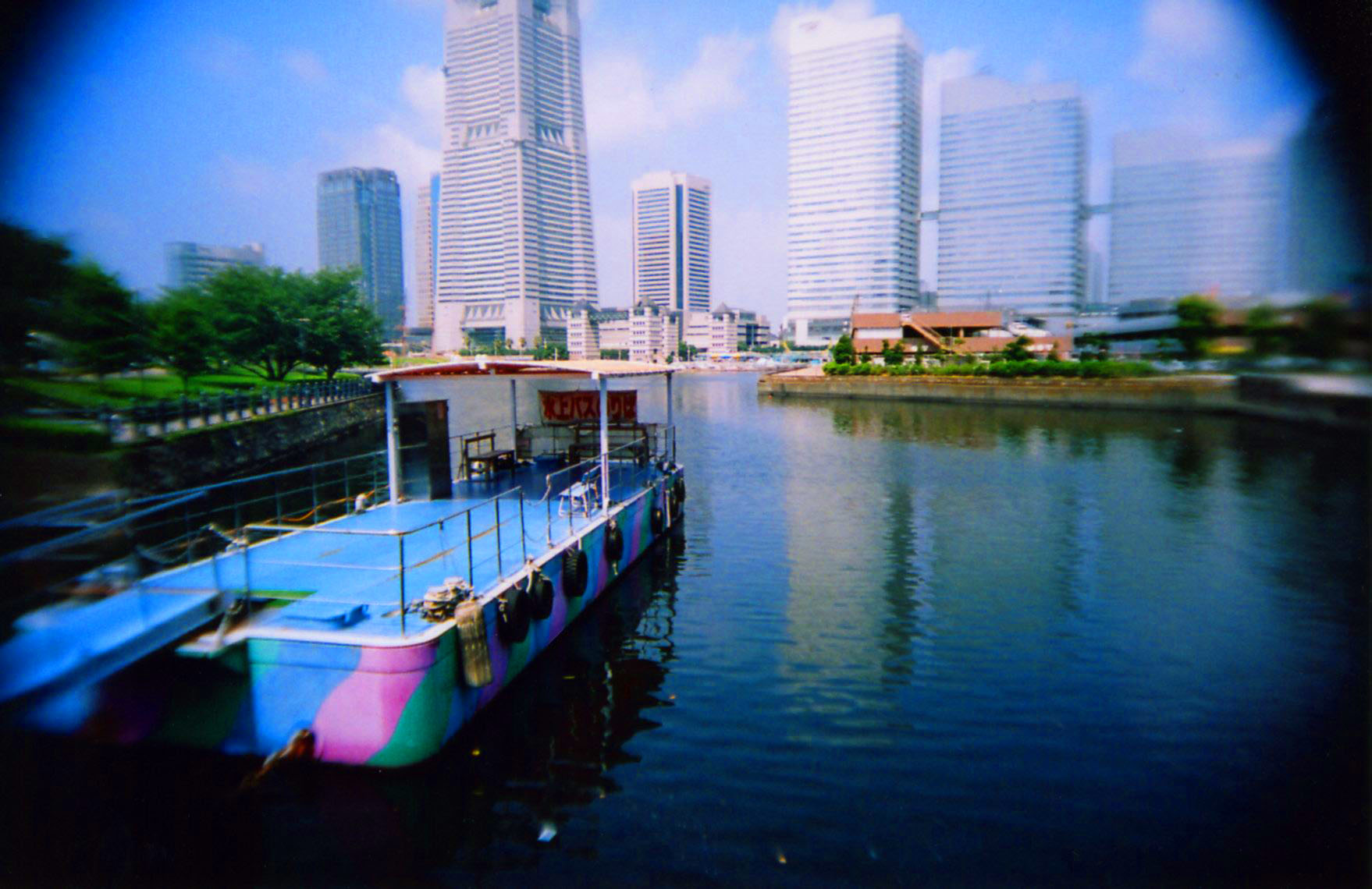 ロシア製カメラ　LOMO　LC-A_b0167431_145089.jpg