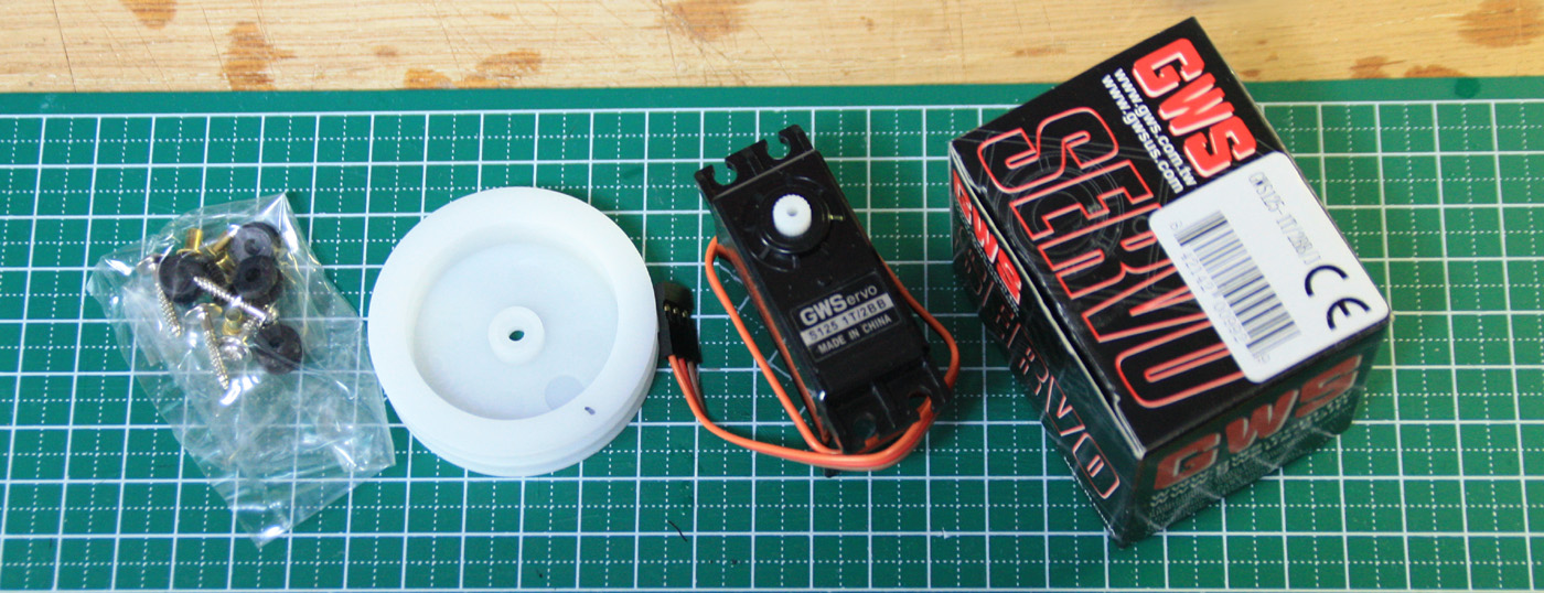 引取限定 ヒロボー リスボン36 36/600クラス RCヨット サーボ 引取限定 ヒロボー リスボン36 36/600クラス RCヨット サーボ